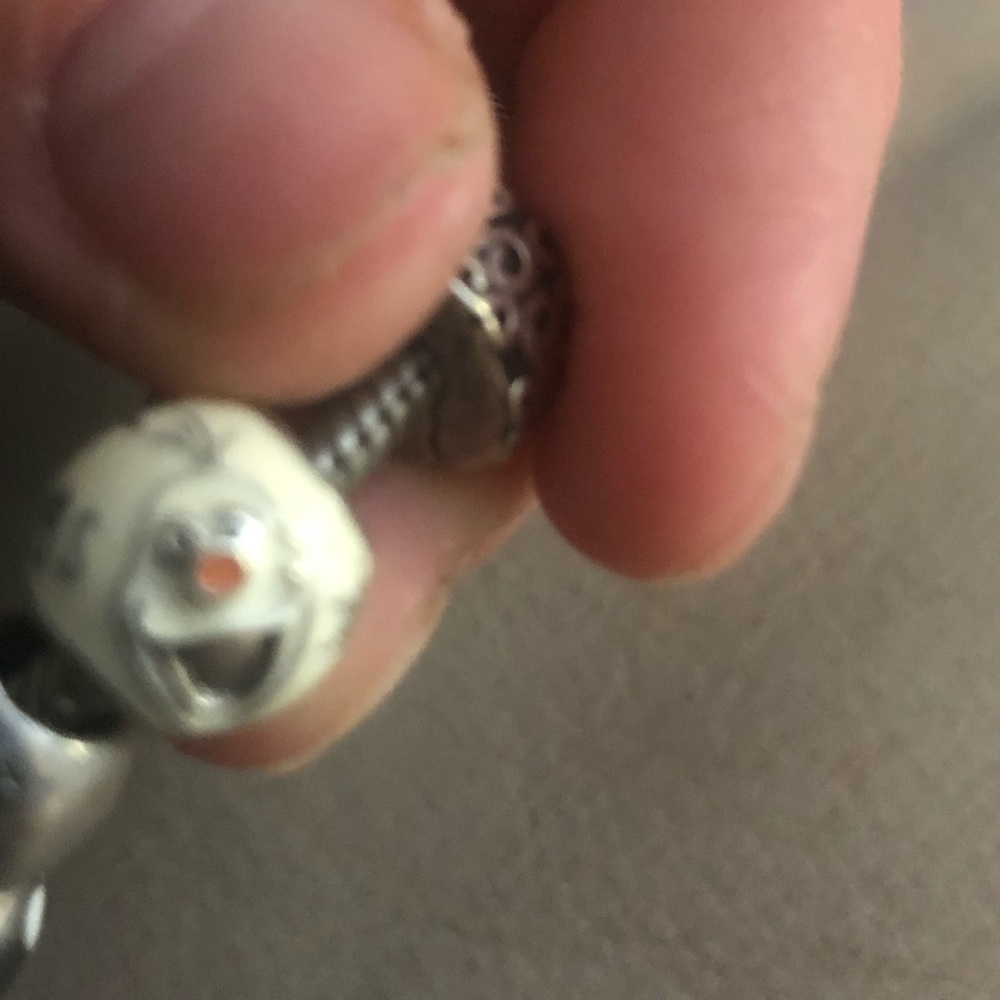 Olaf Pandora Charm